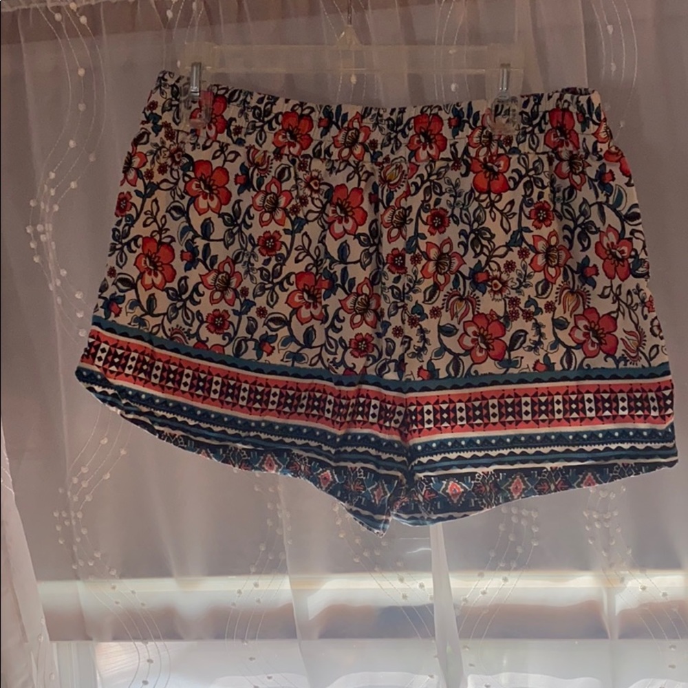 Comfy flowy shorts